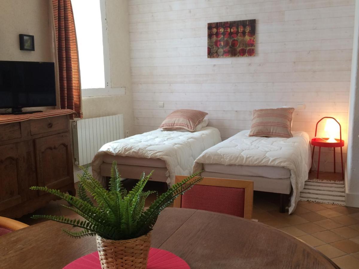 Appartement Domaine De La Freslonniere Le Rheu Bagian luar foto